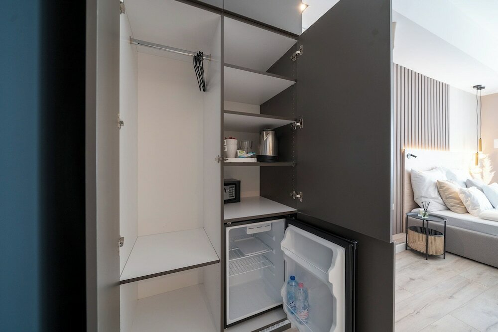 Фото Károly Boutique Suites, Best Location by Bqa