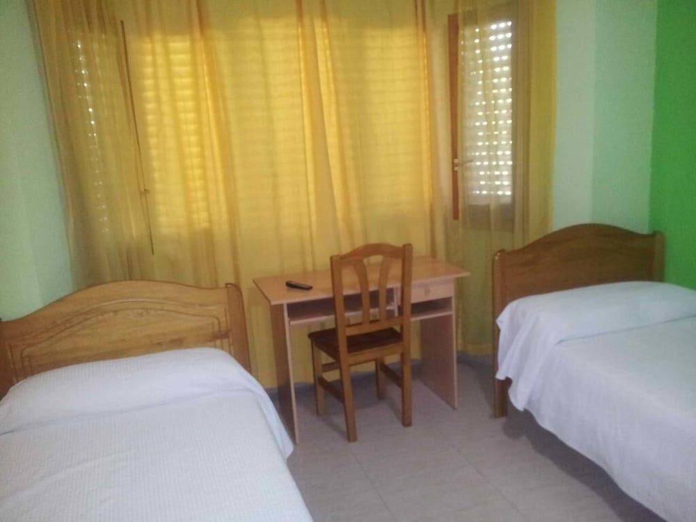 Фото Hostal El Alba