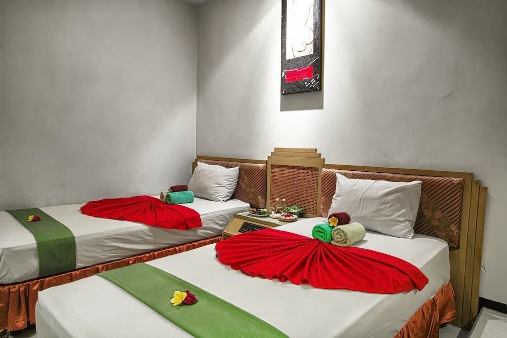 Фото Hotel Montana Dua Malang