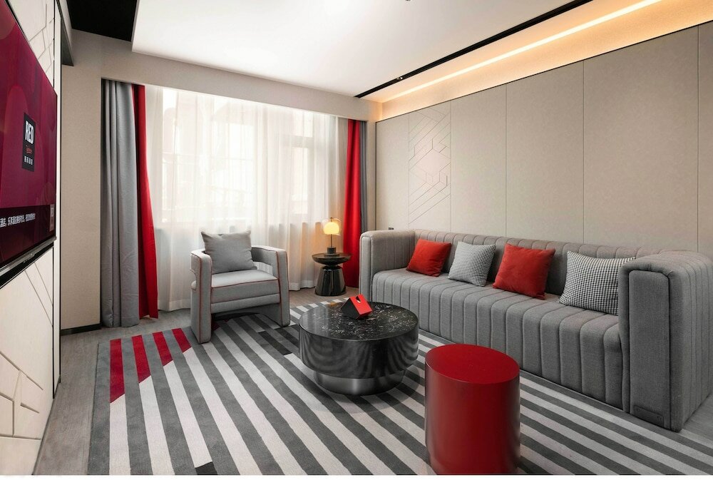 Фото Radisson Red Beijing Universal Resort