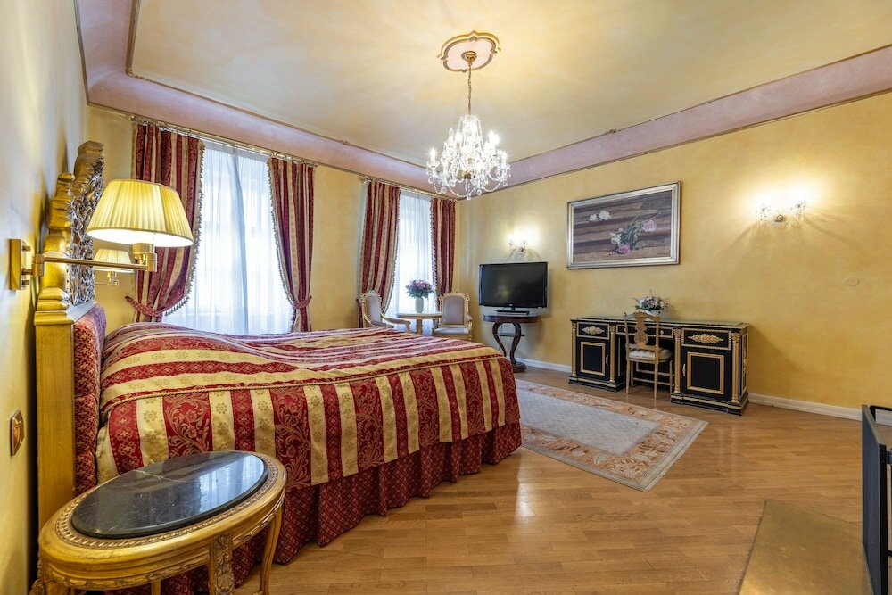 Фото Nosticova Apartments