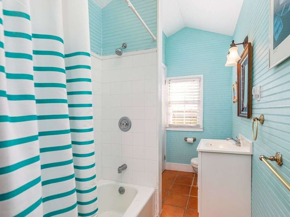 Фото Chimney Pot Cottage