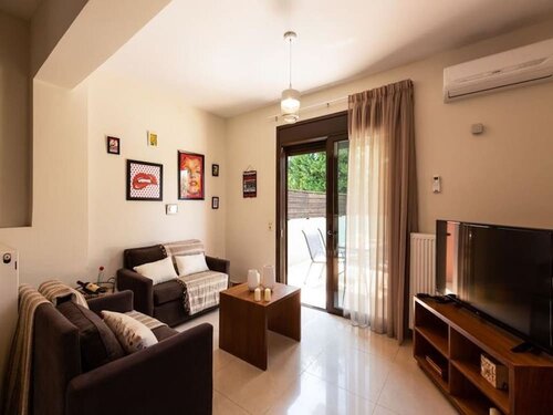 Гостиница Loutra Suite With Private Pool