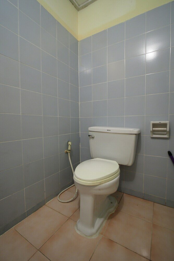 Фото Oyo 1004 Naklua Mansion