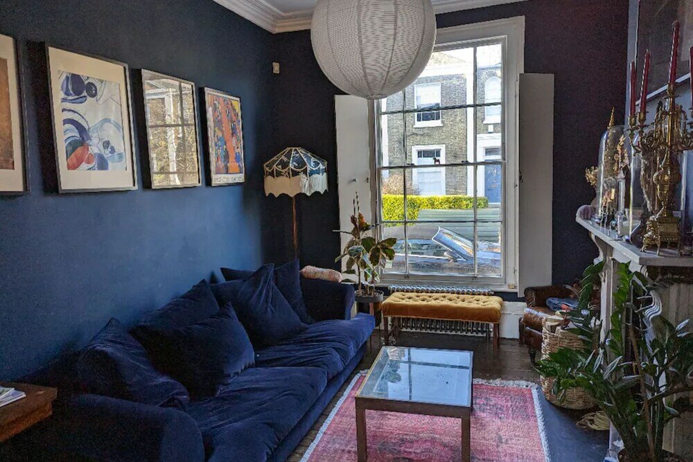 Фото Incredible & Quirky 2bd Home With Garden - Hackney