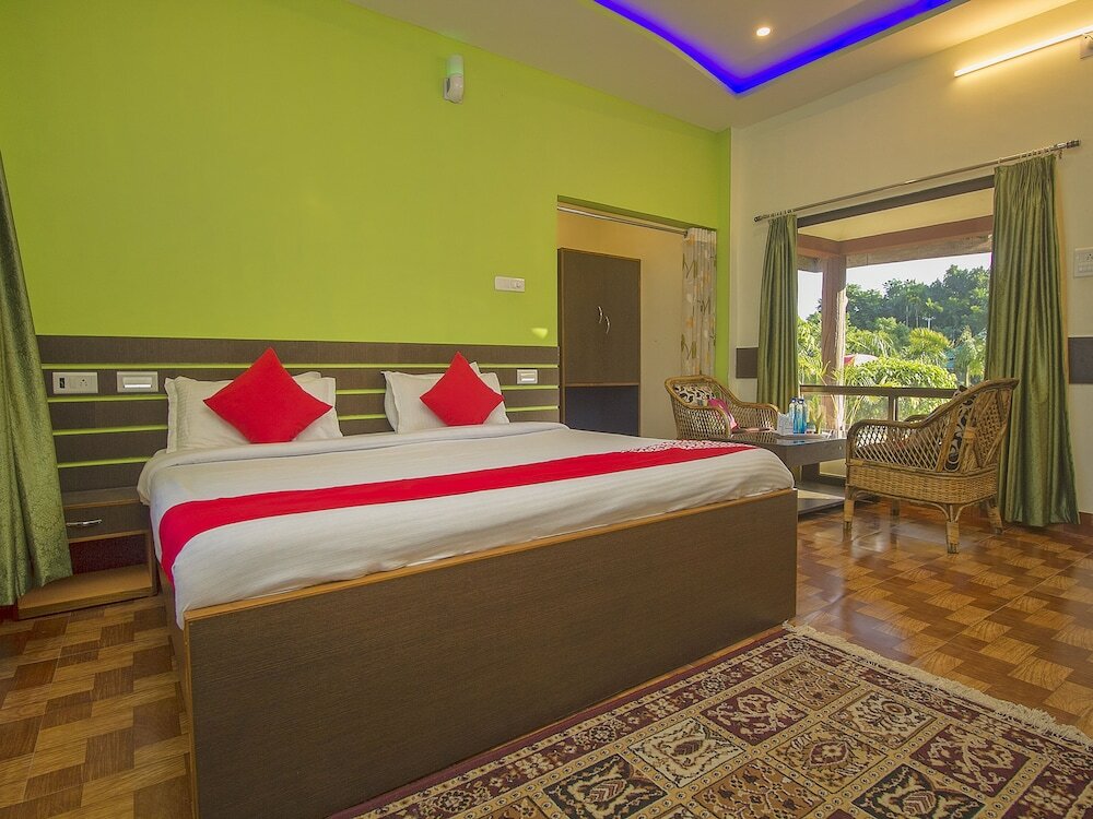 Фото Oyo 23390 Ruposhi Bangla Eco Resort
