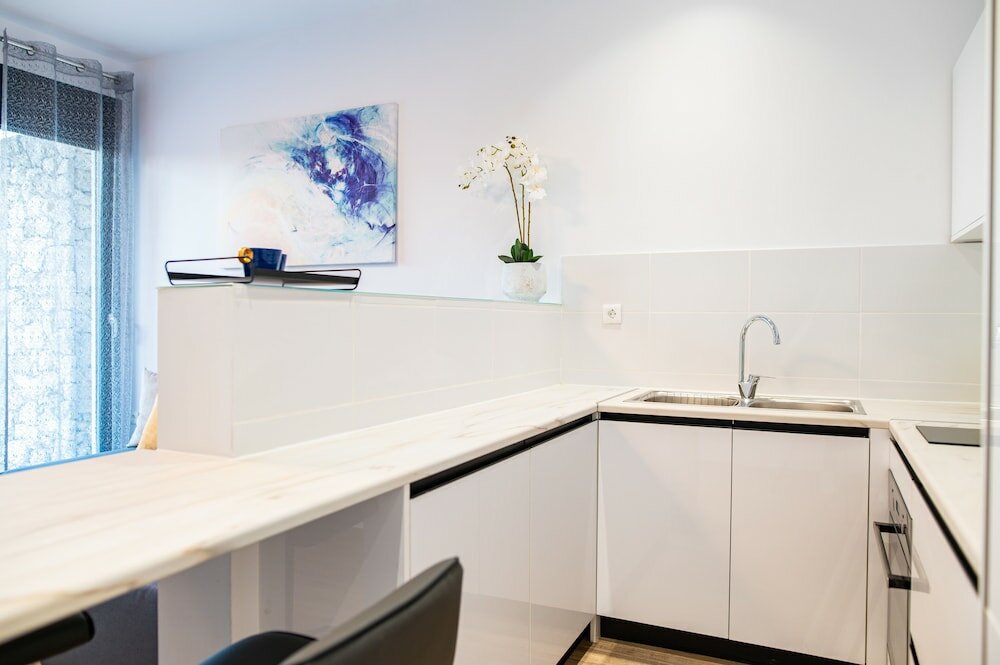 Фото Pebble Garden Orchid