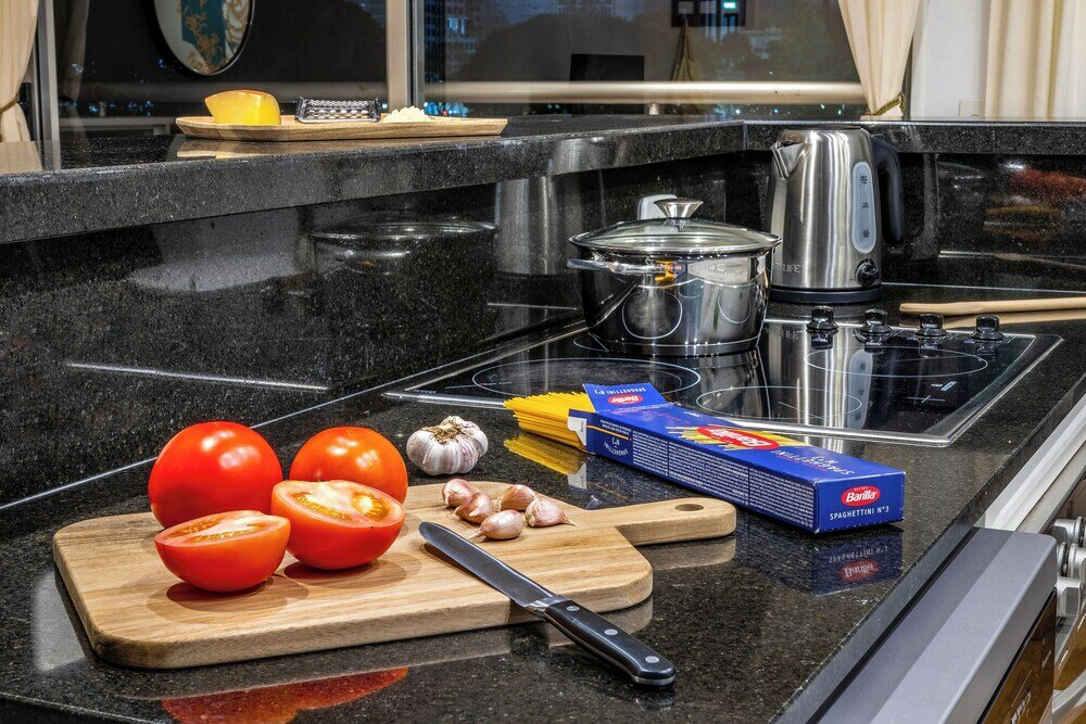 Фото 2br Family Apt Puente de la Mujer View