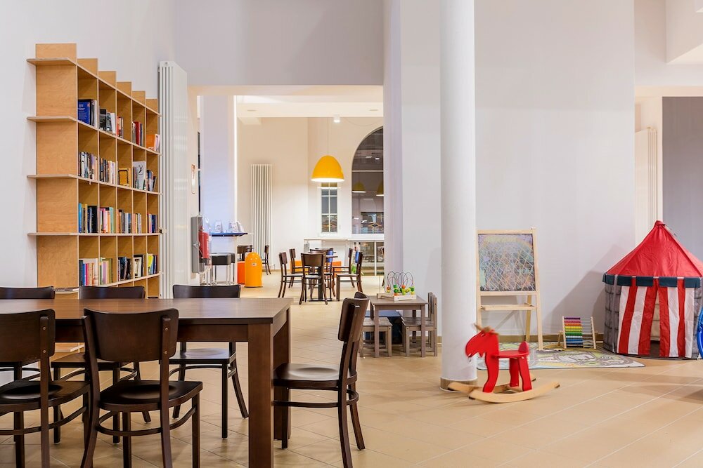 Фото A&o Salzburg Hauptbahnhof