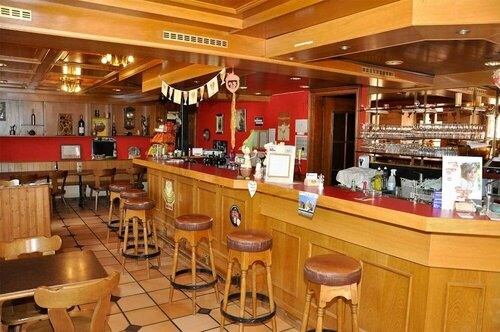 Гостиница Hôtel Restaurant du Vanil Noir