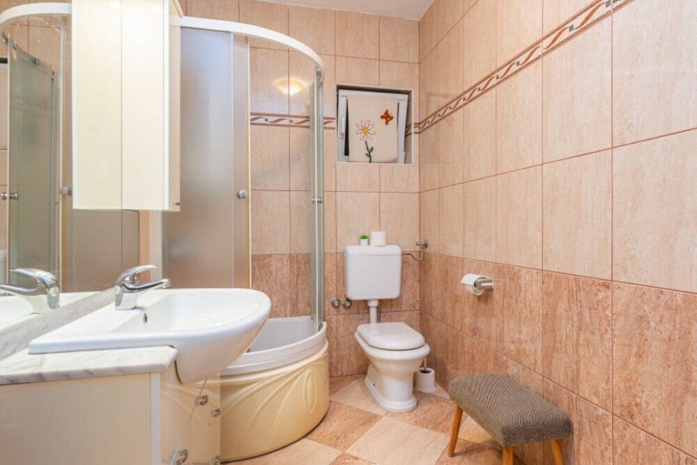 Фото Barbara - Steps From the Beach - A1