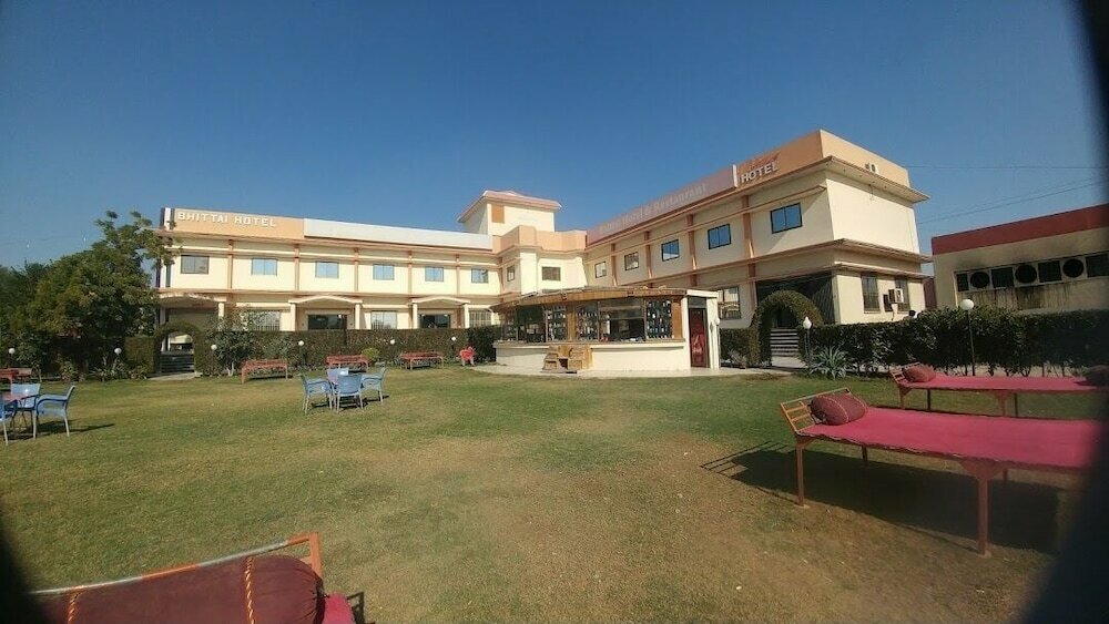 Hotel Bhittai Hotel, Sindh, photo