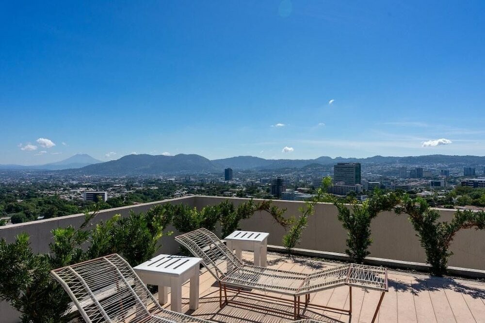 Фото Altos Tower Colonia Escalon San Salvador