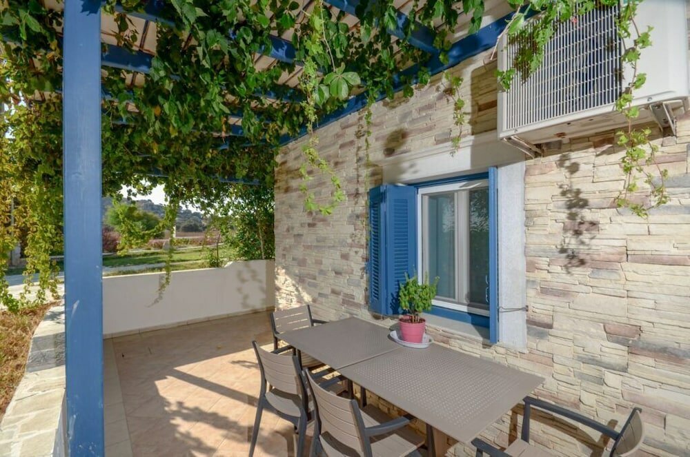 Фото Crystal Naxos 2 Apartments at Mikri Vigla