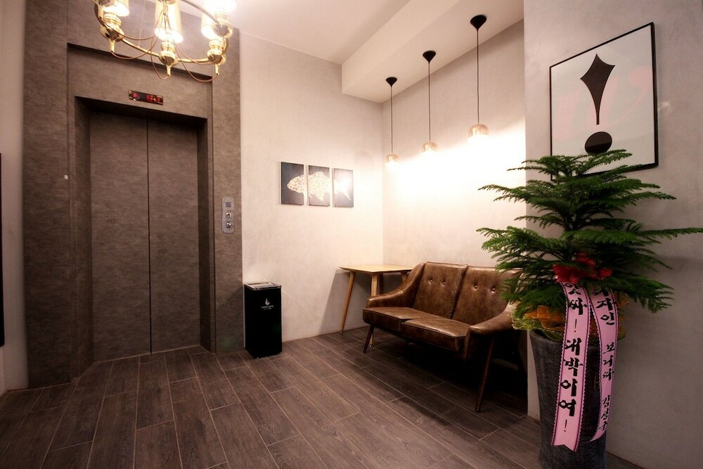 Фото Busan Oncheonjang Hotel Ignis