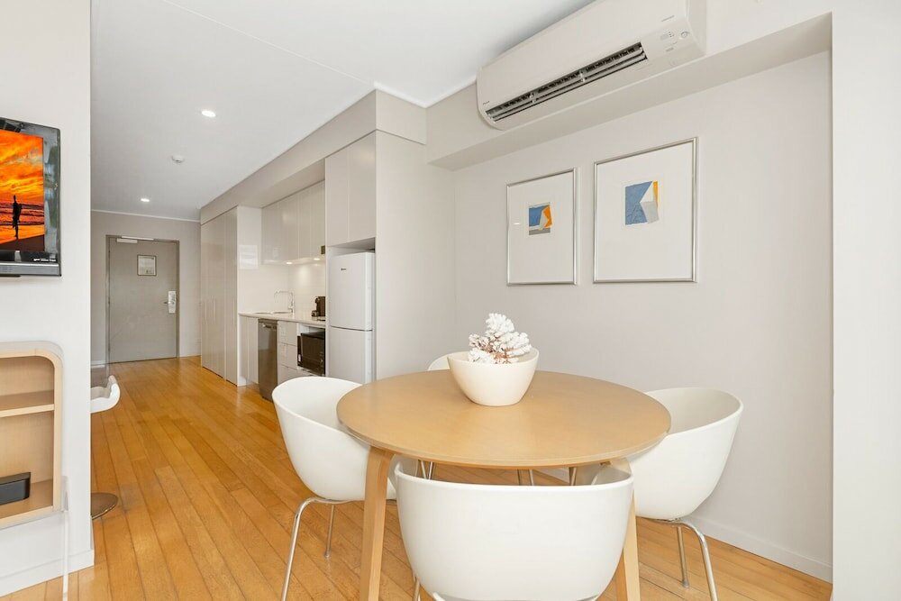 Фото Luxury Apartments at Salt Village