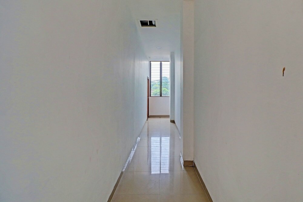 Фото Capital O 92039 Runways House