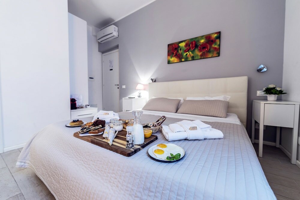 Фото Bella Roma Luxury Accomodation