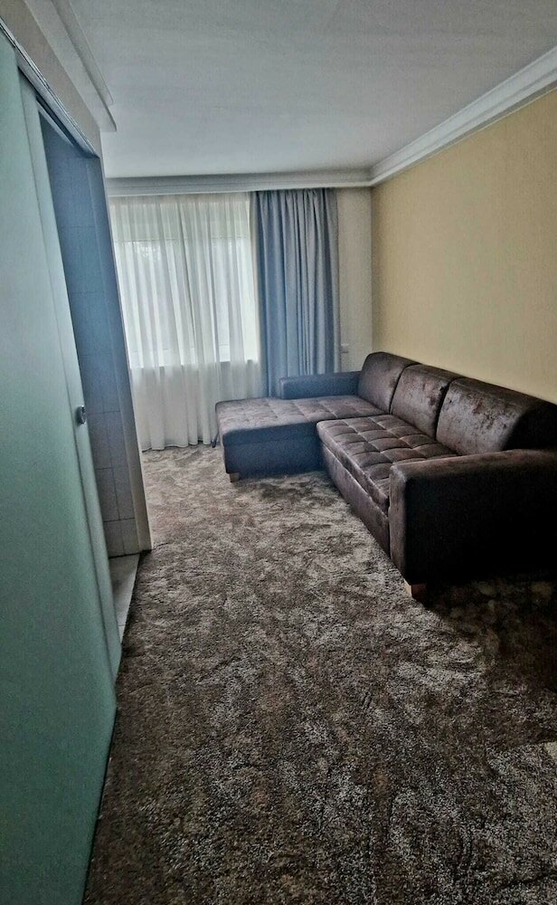 Фото Hotel Rhin Inn