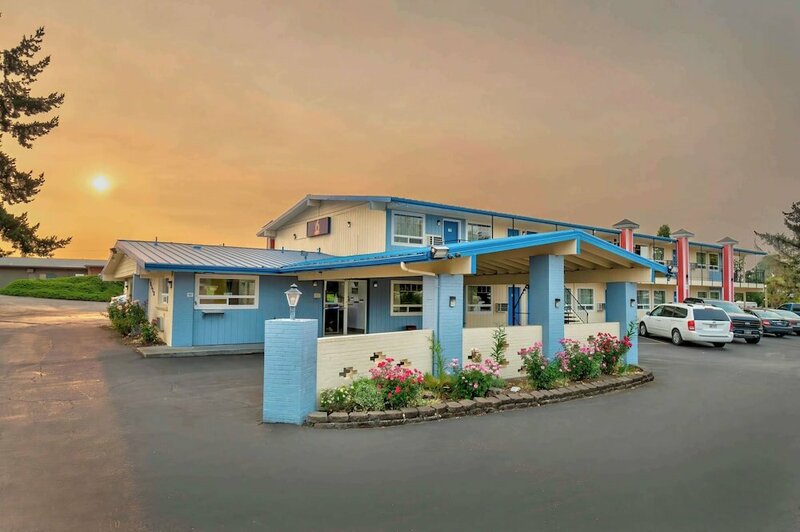 Гостиница Studio 6 Suites - Albany, Or