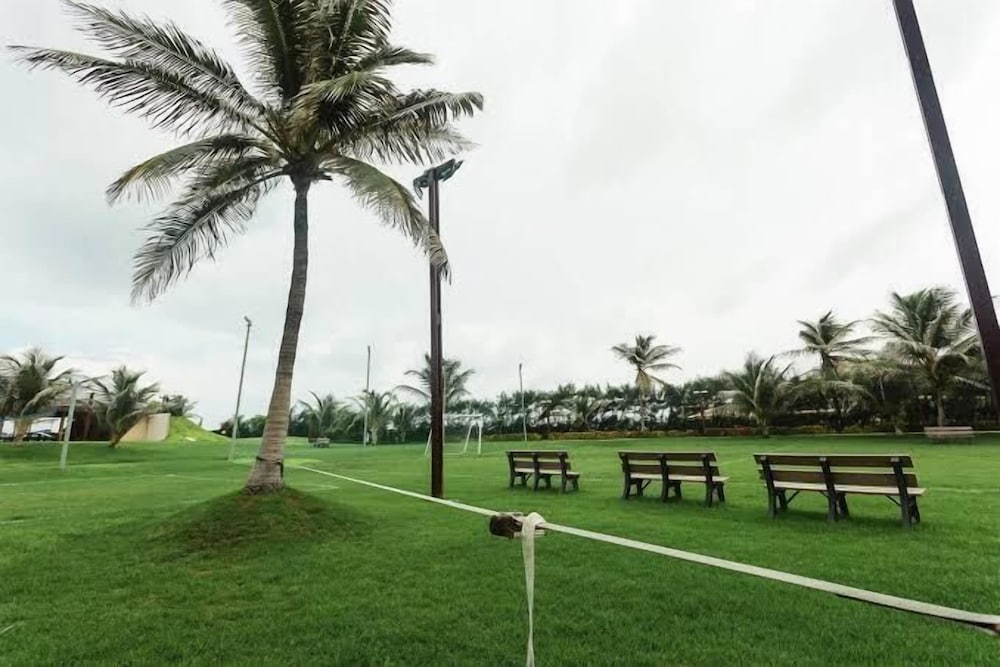 Фото Scopa Beach Resort Apartments