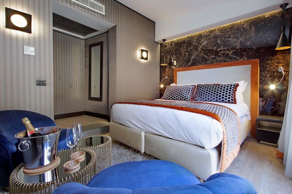 Фото Helmirage Piazza Di Spagna Suite