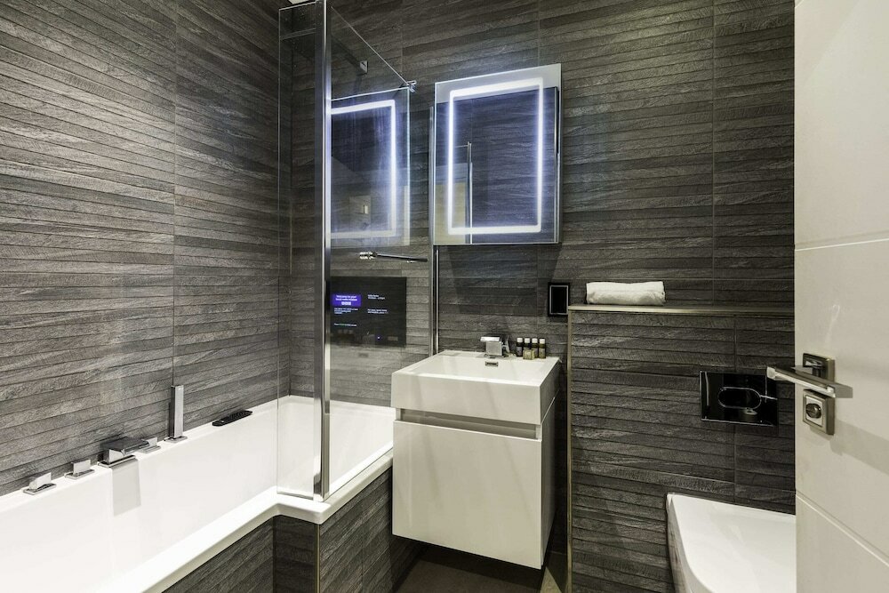 Фото Beautiful One Bed Abode In East Putney