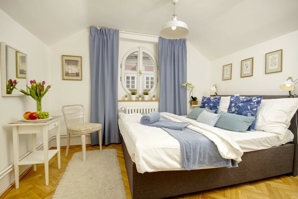 Фото Charming Apt Old Town Prague