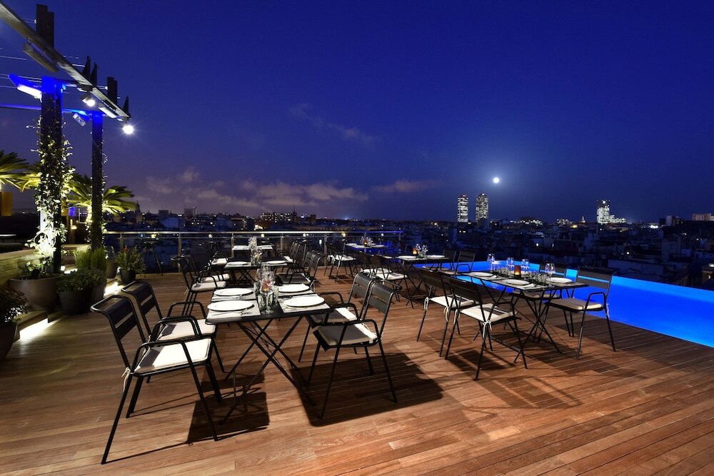 Фото Grand Hotel Central