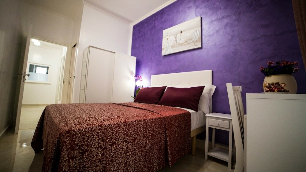 Фото St. Peter Area Luxury Suites