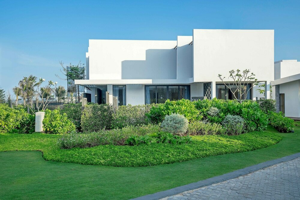 Фото Oceanami Villas & Beach Club - Managed by Oceanami Group