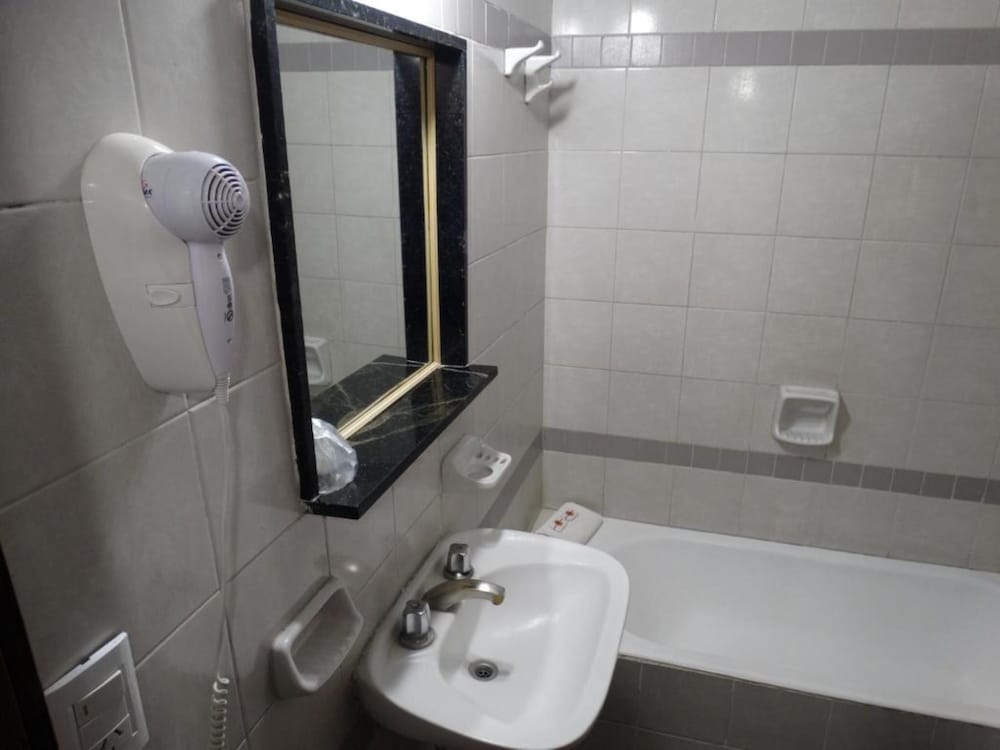 Фото Hotel Le Cinque Güemes