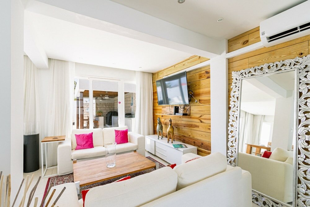 Фото Kurimiauw 6-f