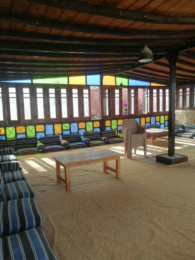 Фото Zad Elmosafer Guest House