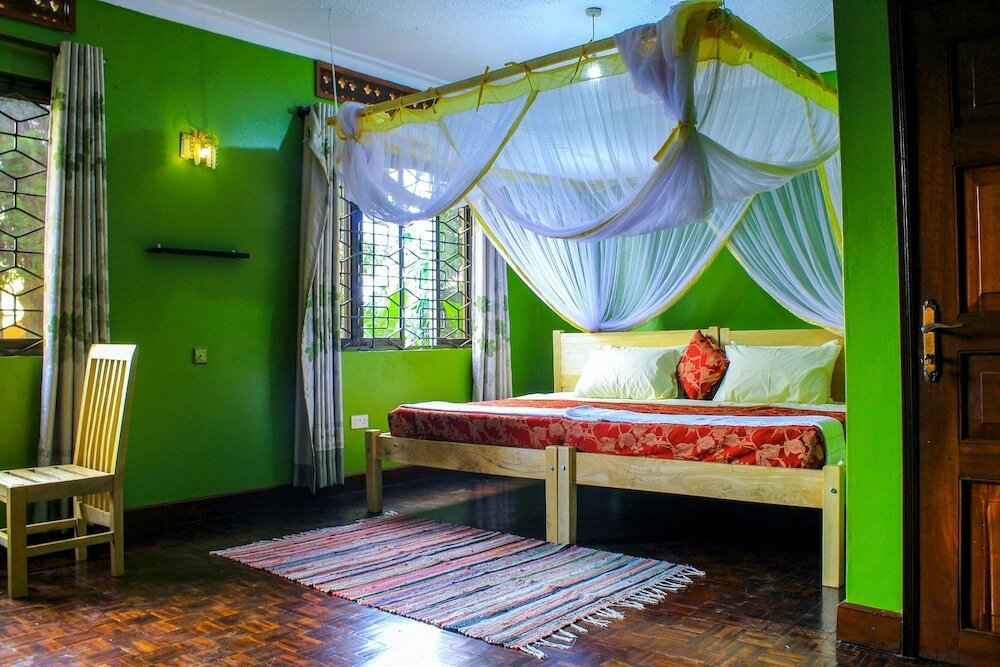 Фото Cycad Entebbe Guest House