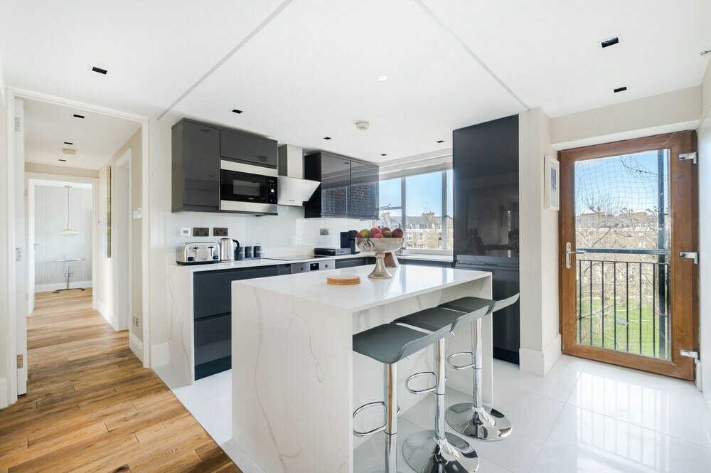 Фото Luxury 3 Bedrooms Flat in Central London