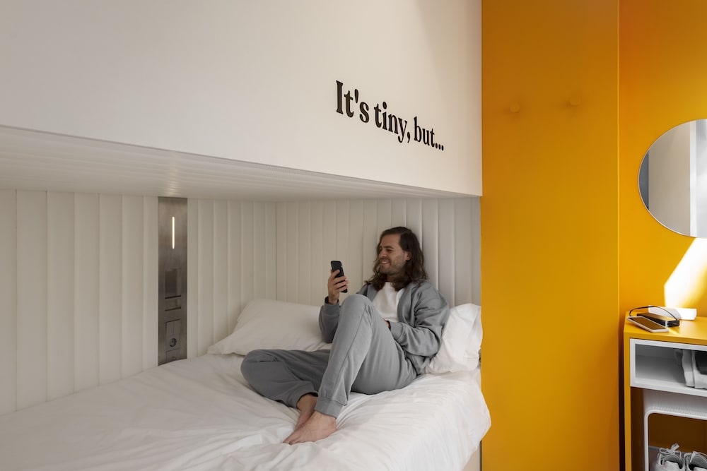 Фото Coeo Pod Hostel