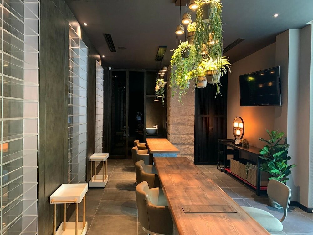 Фото Sedona Hotel Inya Wing