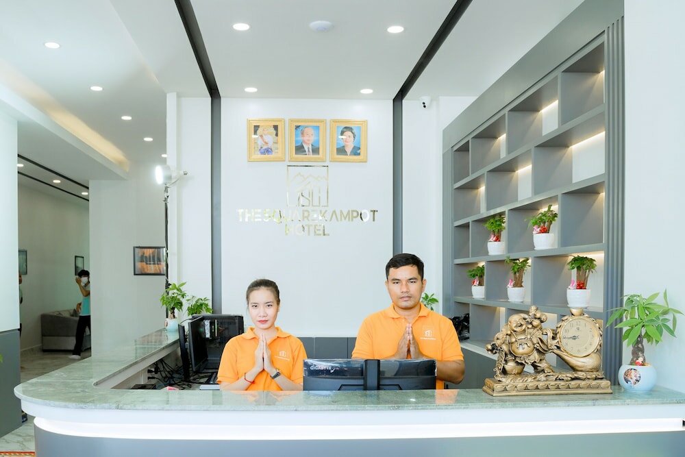 Фото The Square Kampot Hotel