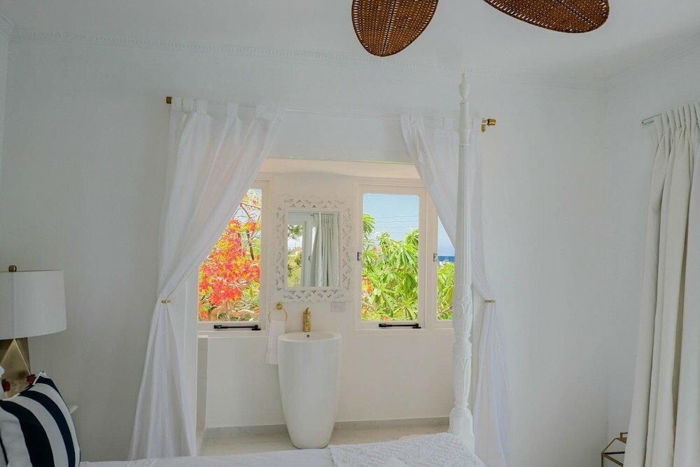 Фото Ocean Front Property - Villa 2 Aruba