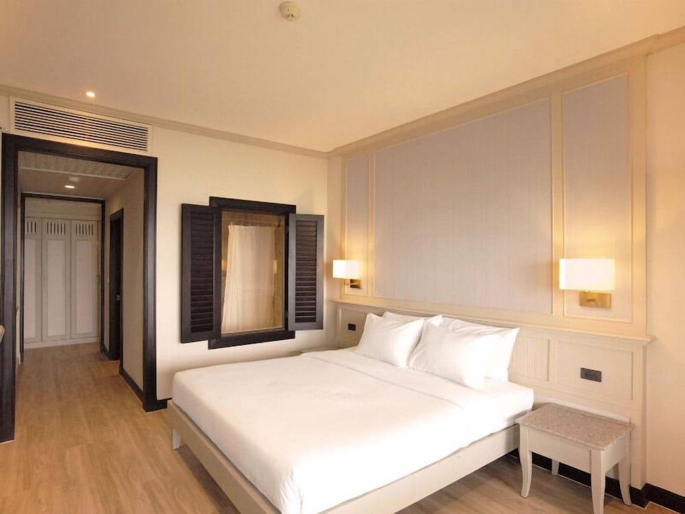 Фото Pinnacle Grand Jomtien Resort