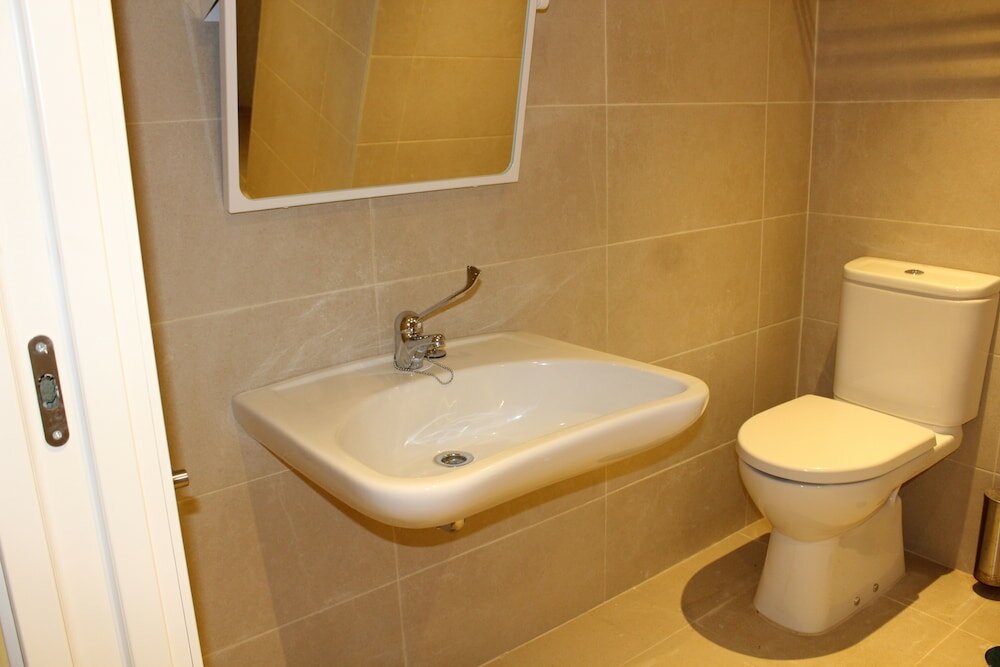 Фото Debambú Atarazanas