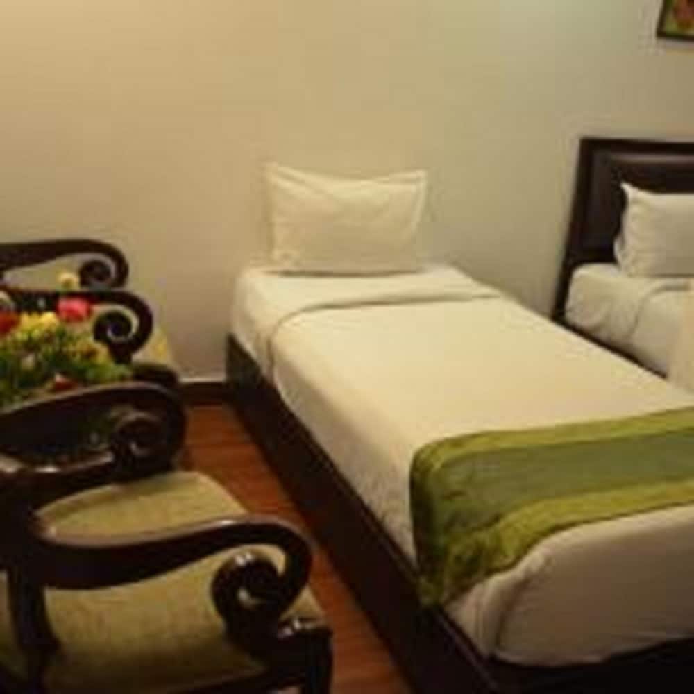 Фото Airport Hotel Grand