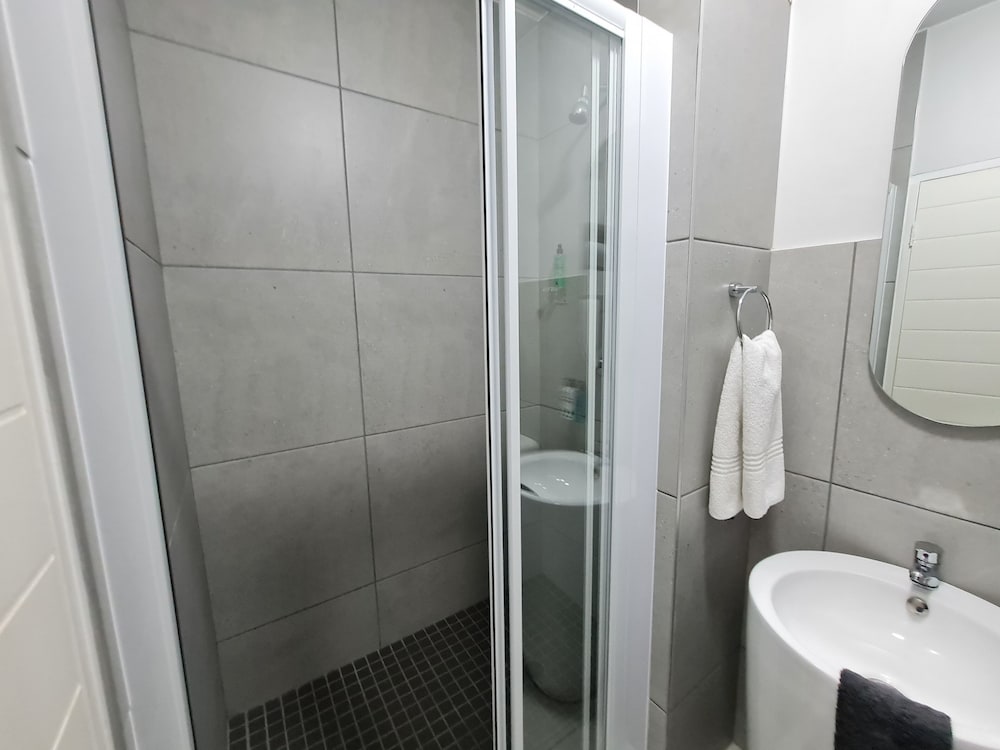 Фото Mint Express Melrose View