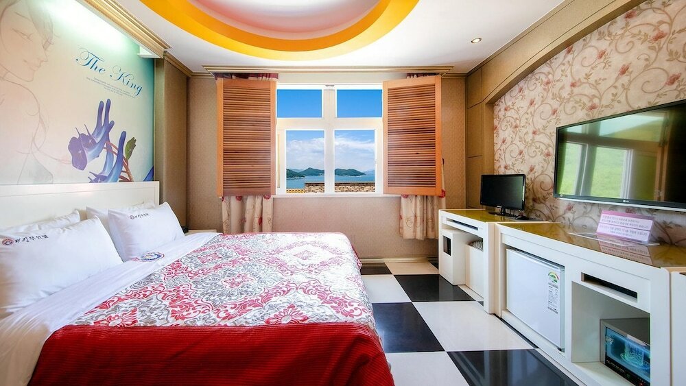 Фото Yeosu King Pension Tel