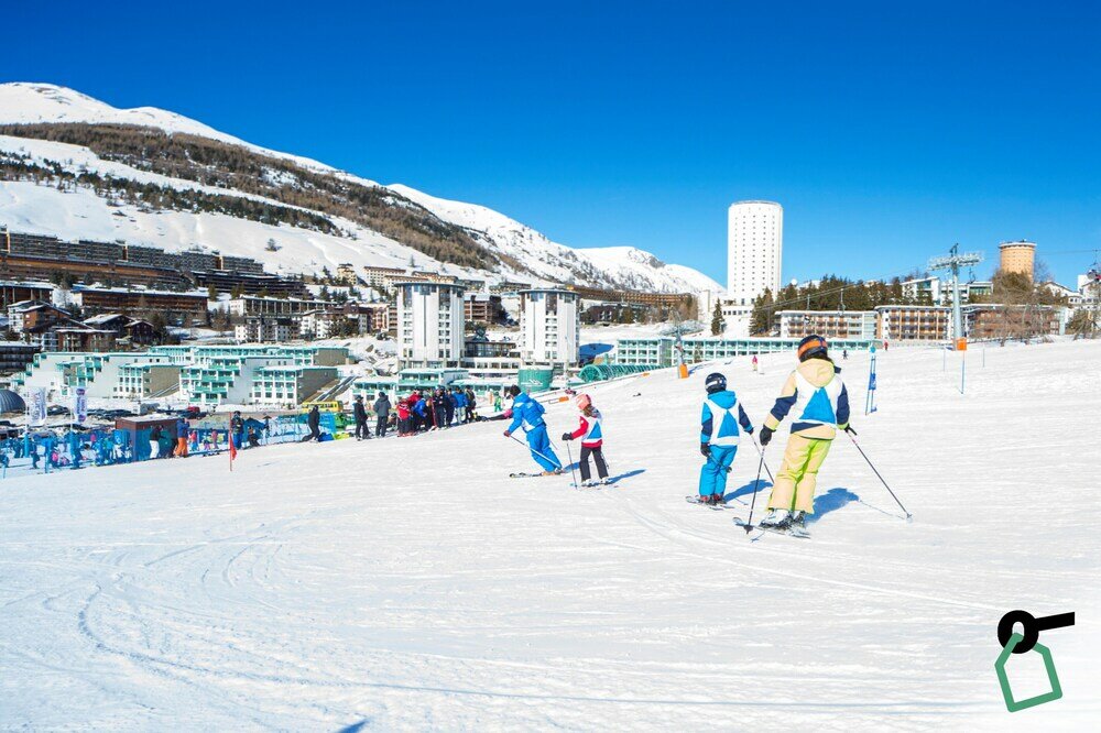 Фото Hotiday Hotel Sestriere