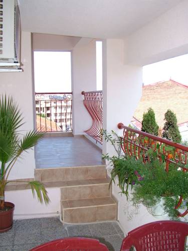 Фото Дом Младенови