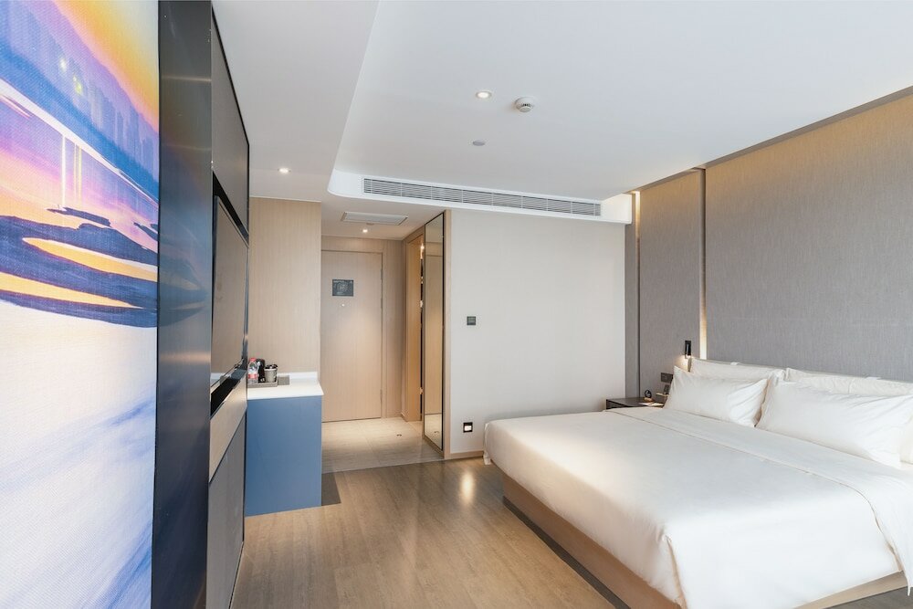 Фото Atour Hotel Daguanyuan Jinan