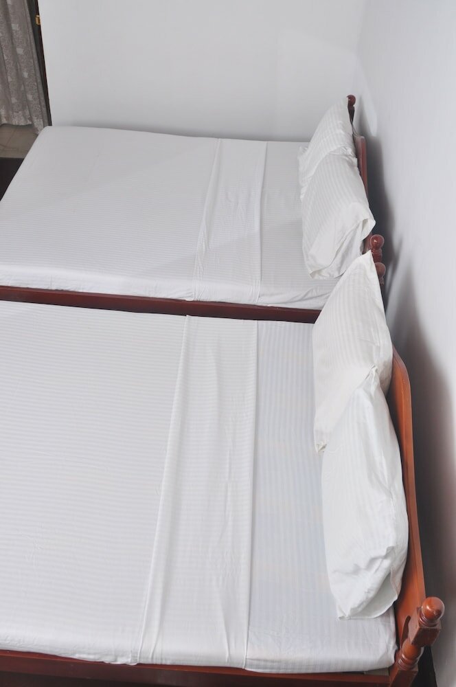 Фото The Rock Bunglow