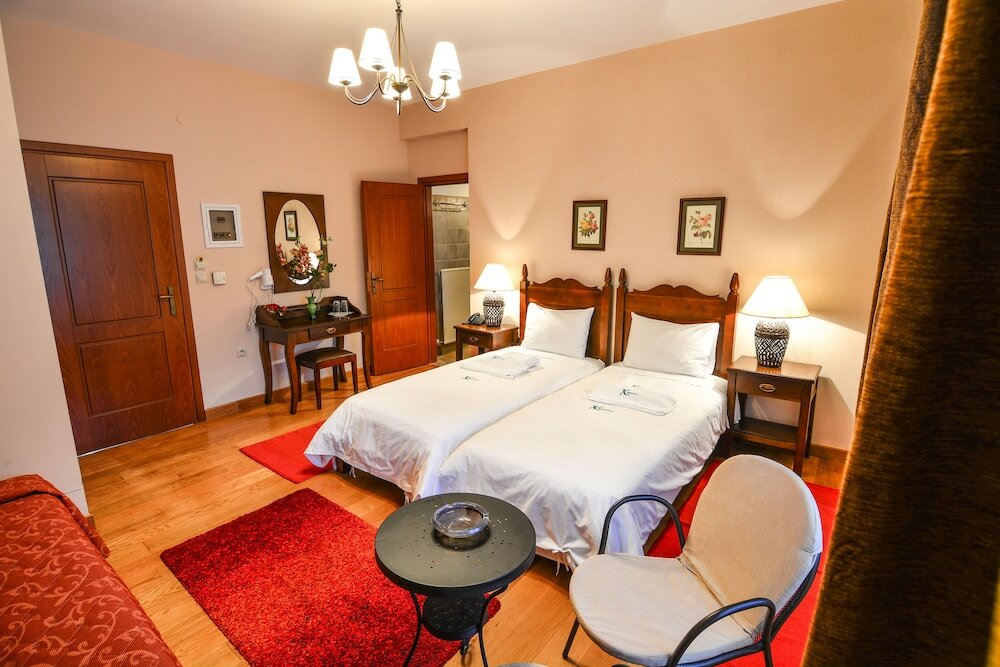 Фото Karyatis Resort